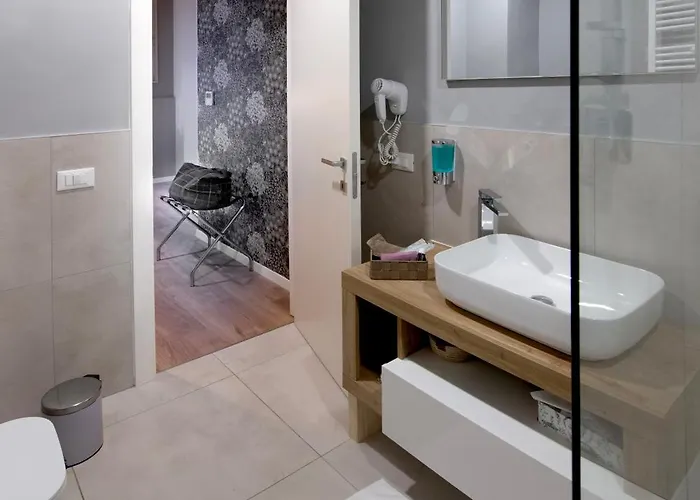 Vb Luxury Pensión Roma