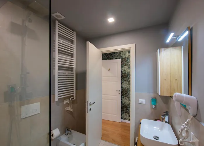 Pensión Vb Luxury 4*