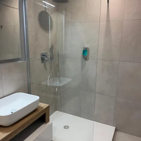 בית הארחה Vb Luxury